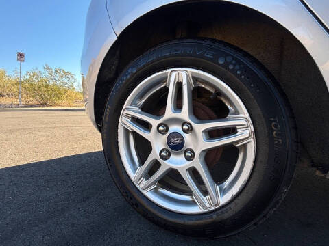2017 Ford Fiesta SE
