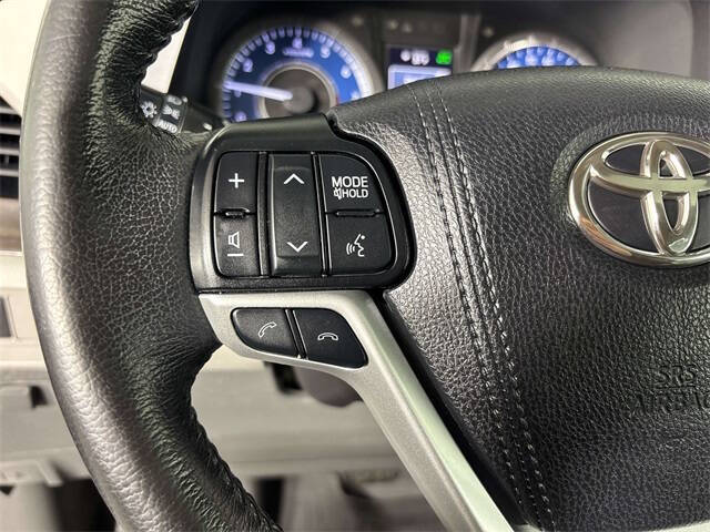 2019 Toyota Sienna XLE Premium 7-Passenger