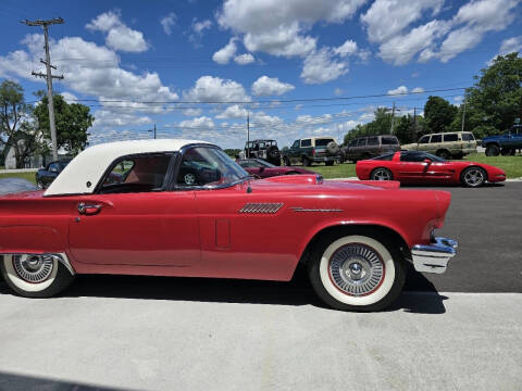 1957 Ford Thunderbird