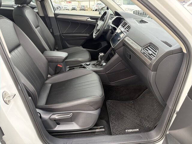 2022 Volkswagen Tiguan SE 4Motion