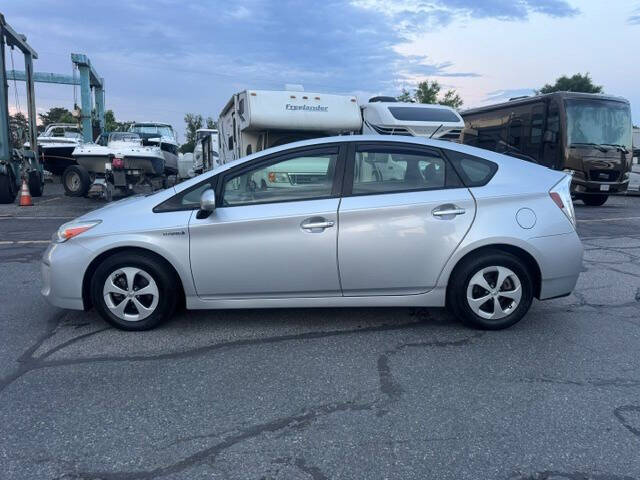 2014 Toyota Prius Two