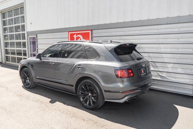 2020 Bentley Bentayga 39