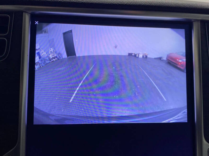 2015 Tesla Model S 70D