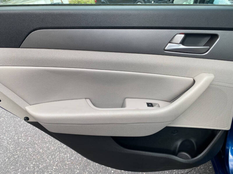 2015 Hyundai Sonata SE