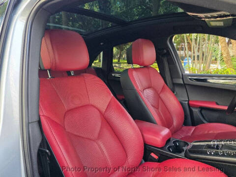 2016 Porsche Macan S