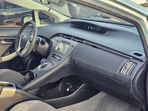 2014 Toyota Prius Three