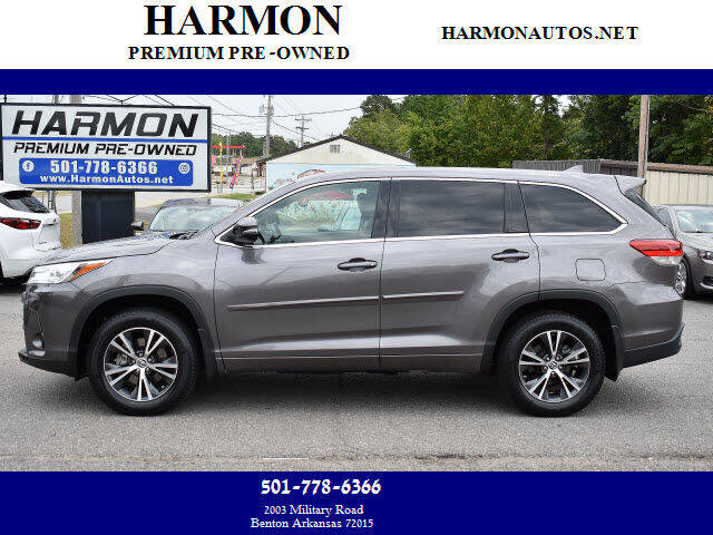 2017 Toyota Highlander for sale at Harmon Premium Pre-Owned in Benton AR