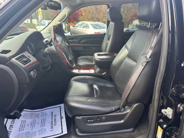 2012 Cadillac Escalade Luxury