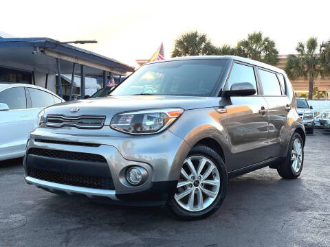 2019 Kia Soul +
