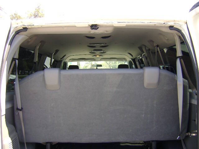 2011 Ford E-Series E-350 SD XL