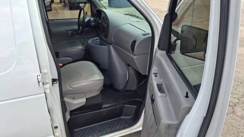 1997 Ford E-150