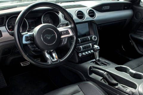 2020 Ford Mustang EcoBoost Premium