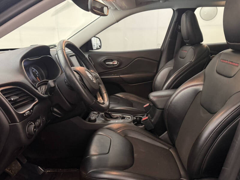 2019 Jeep Cherokee Trailhawk