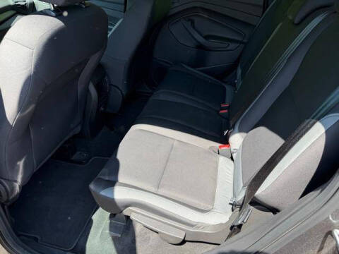 2016 Ford Escape S