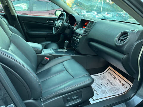 2012 Nissan Maxima 3.5 SV