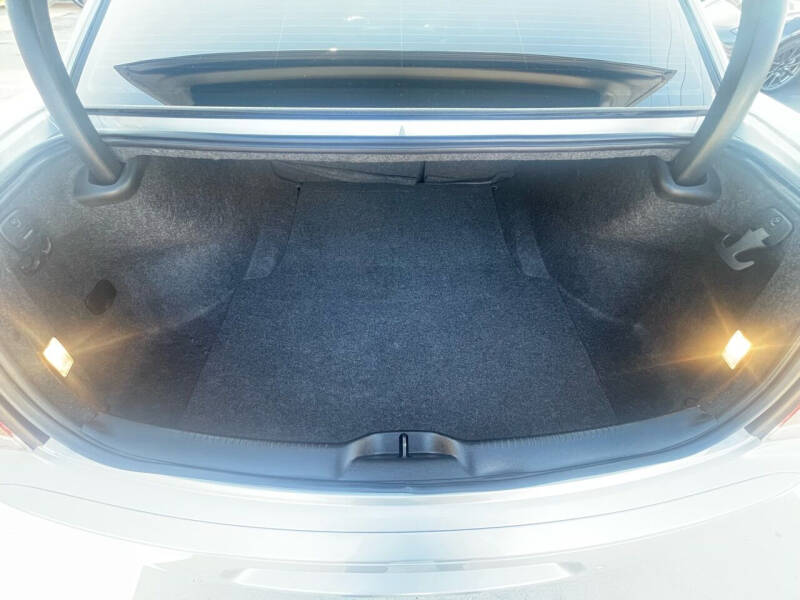 2021 Chrysler 300 S V6