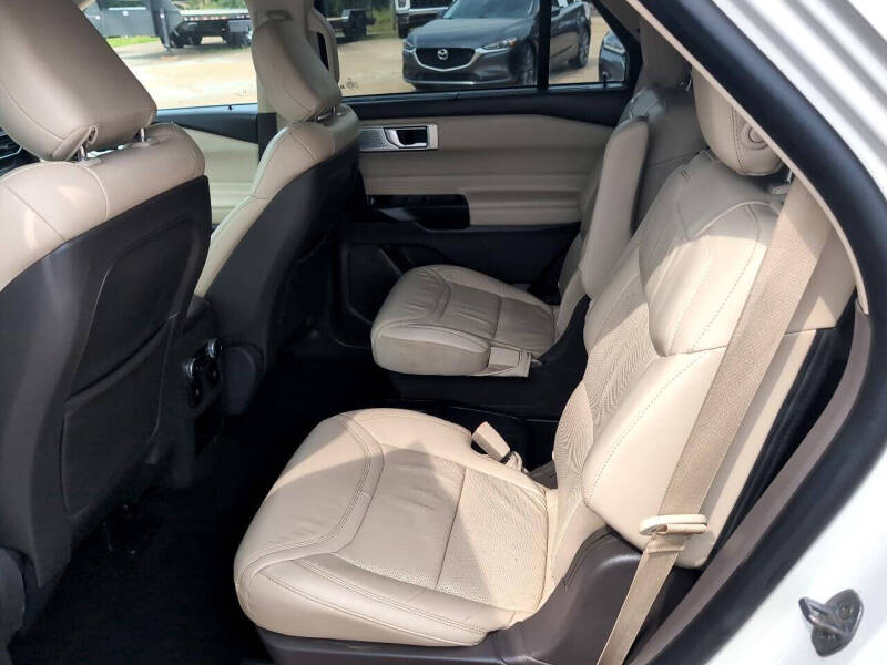 2020 Ford Explorer Platinum