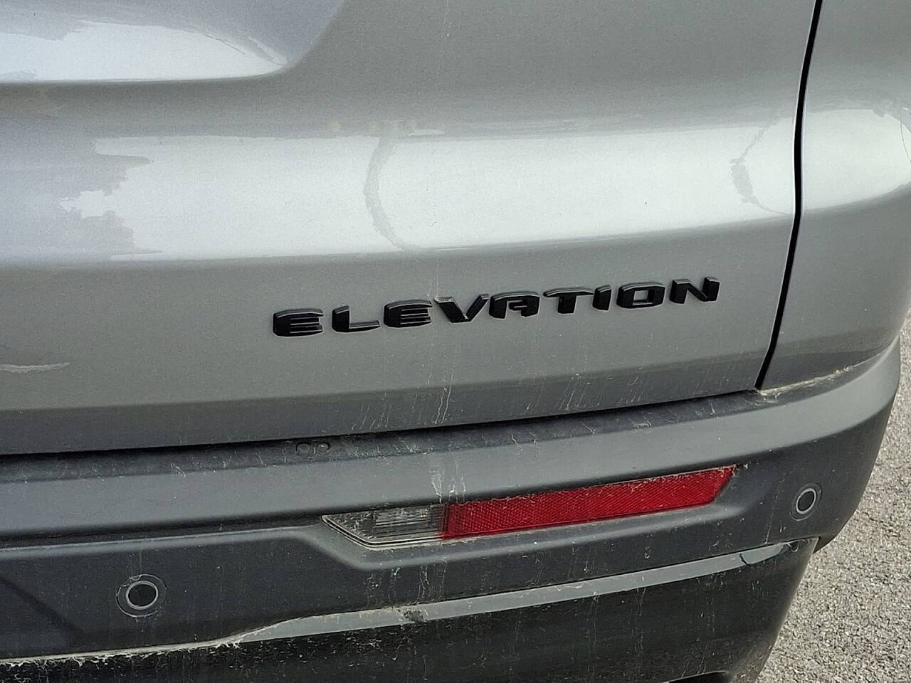 Gray 2026 GMC Acadia Elevation 4x4 Elevation 4dr SUV 31