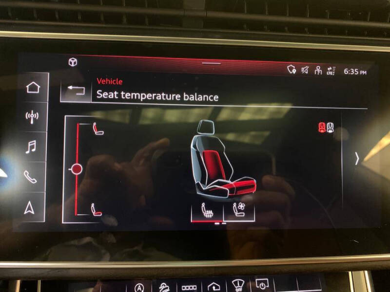 2021 Audi Q8 quattro Prestige 55 TFSI