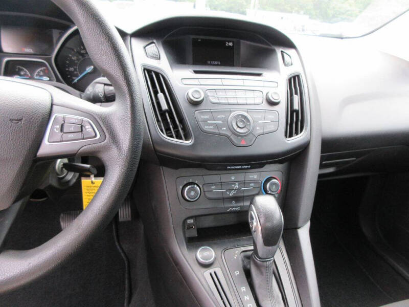 2016 Ford Focus S