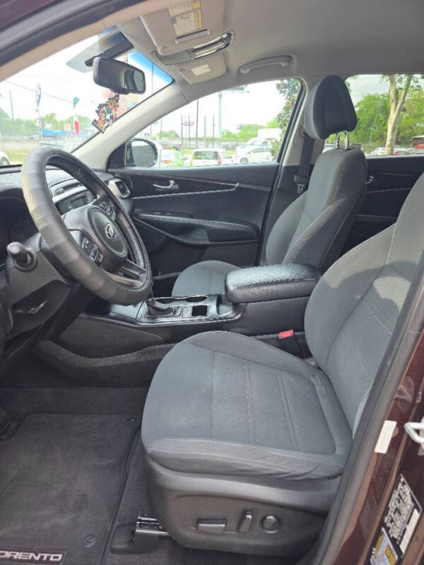 2016 Kia Sorento LX