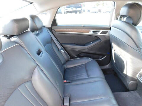 2016 Hyundai Genesis