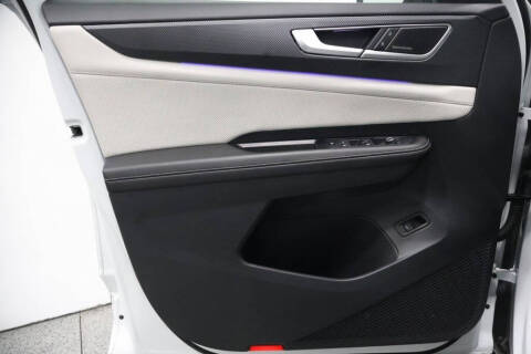 2024 Volkswagen Atlas Cross Sport SEL Premium R-Line 4Motion