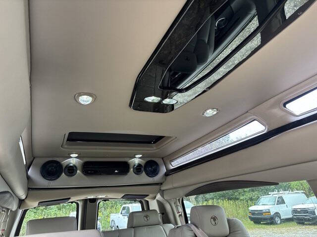 2025 Chevrolet Express 2500