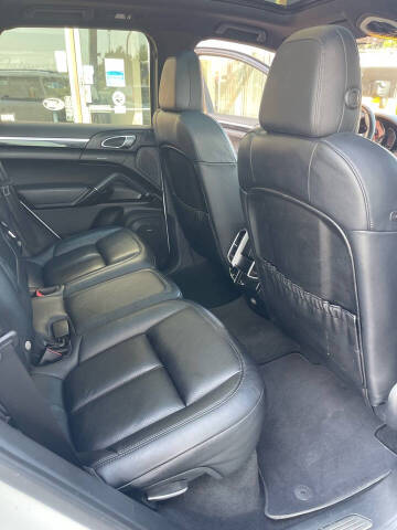 2016 Porsche Cayenne