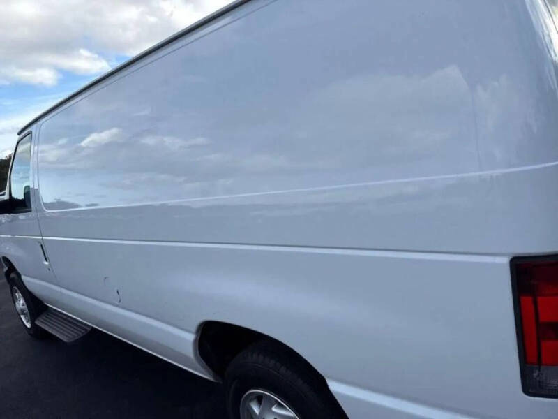 2014 Ford E-Series E-150