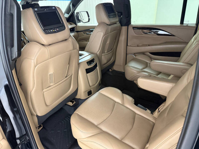 2019 Cadillac Escalade ESV Platinum