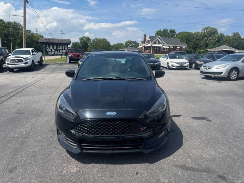 2017 Ford Focus ST