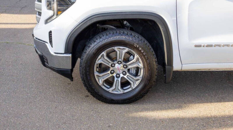 2023 GMC Sierra 1500 SLE