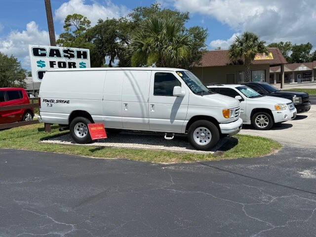 2003 Ford E-Series E-350 SD