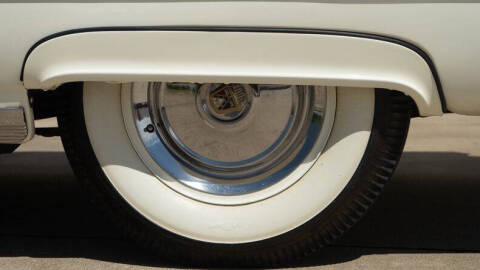 1953 Ford Crestline