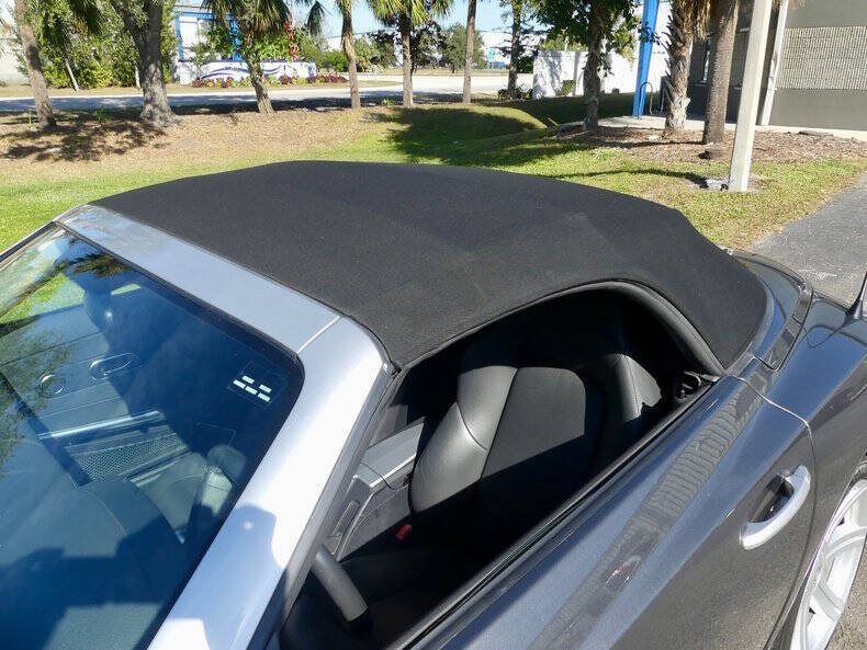 2005 Chrysler Crossfire Limited