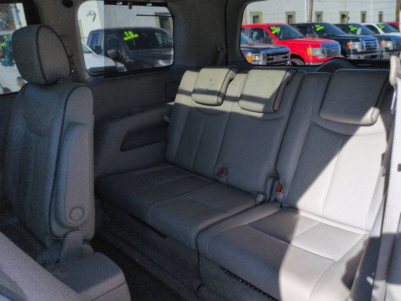 2011 Nissan Quest 3.5 LE