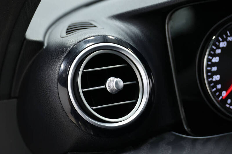 2017 Mercedes-Benz E-Class E 300 4MATIC