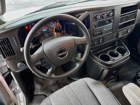 2024 GMC Savana 2500