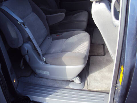2008 Toyota Sienna LE 7-Passenger