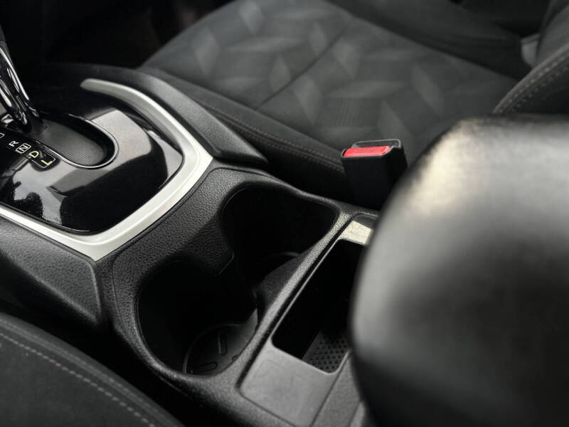 2014 Nissan Rogue SV