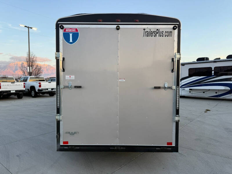 2024 Interstate Enclosed