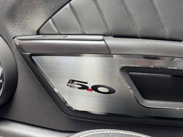 2013 Ford Mustang GT Premium