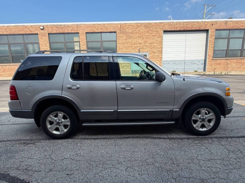 2004 Ford Explorer XLT