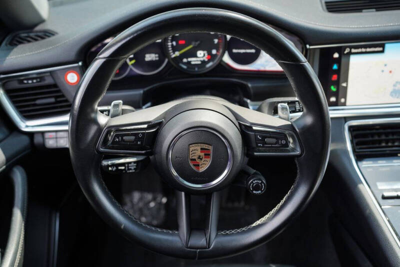 2023 Porsche Panamera