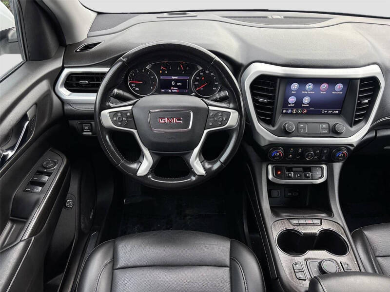 2021 GMC Acadia SLT
