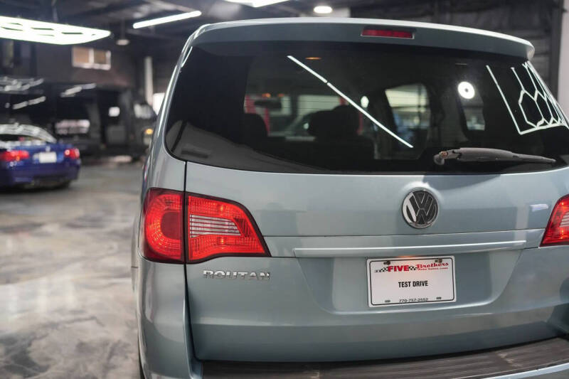2009 Volkswagen Routan