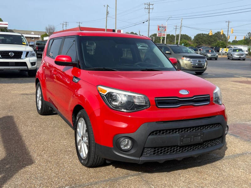 2019 Kia Soul +