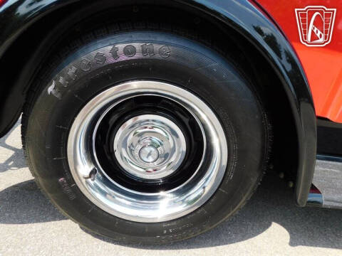 1933 Chevrolet Apache