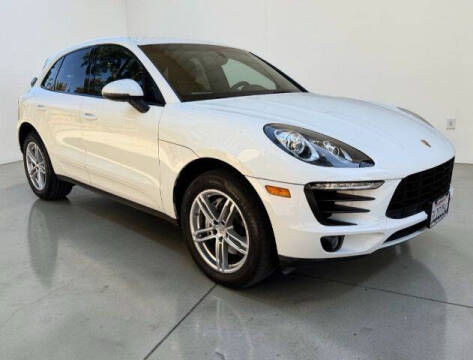 2015 Porsche Macan S